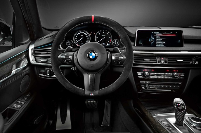 2014-bmw-x5-with-performance-parts-interior.jpg